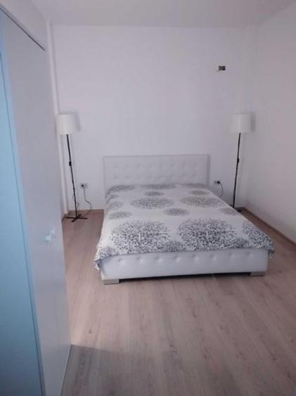 Apartament cu 3 camere decomandat în Tomis Plus