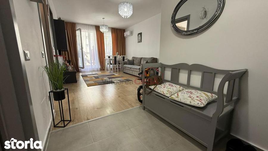 Apartament cu 3 camere semidecomandat, mobilat în Prelungirea Ghencea