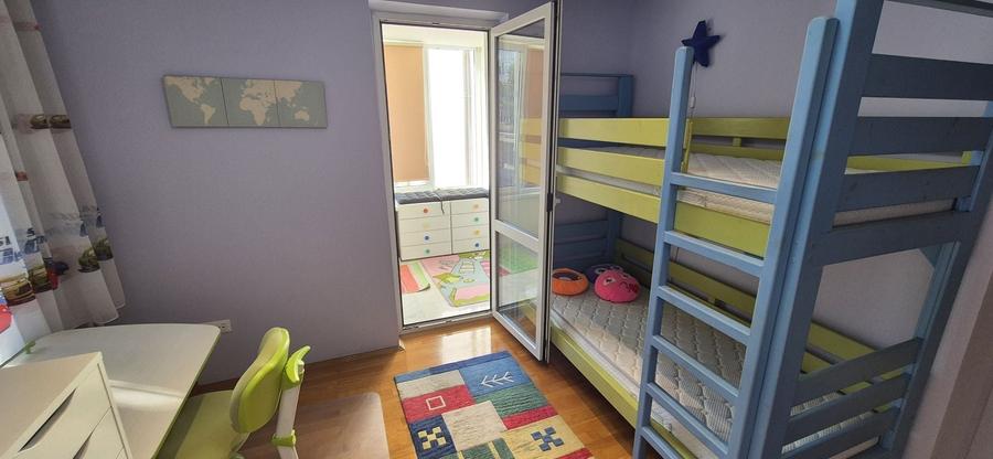 Apartament cu 3 camere decomandat în Năvodari Tabără