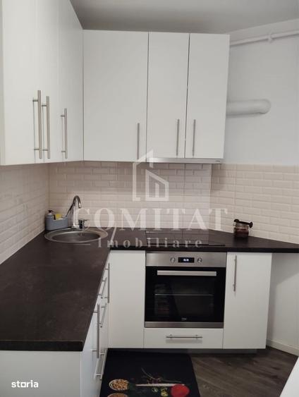 Apartament cu 3 camere semidecomandat în Apahida
