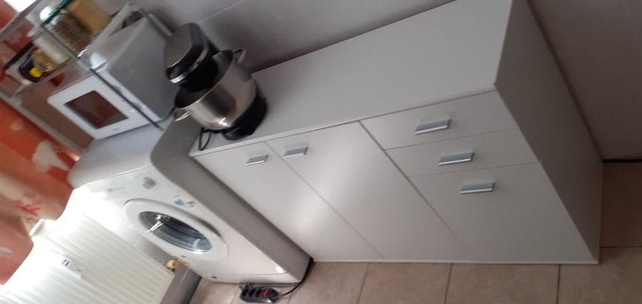 Apartament cu 2 camere semidecomandat în Intim