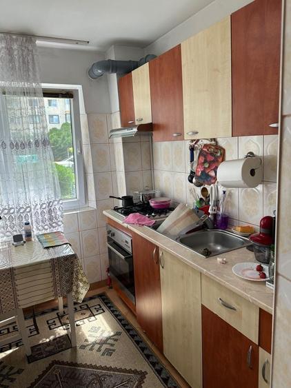 Apartament cu 2 camere semidecomandat în Lacu