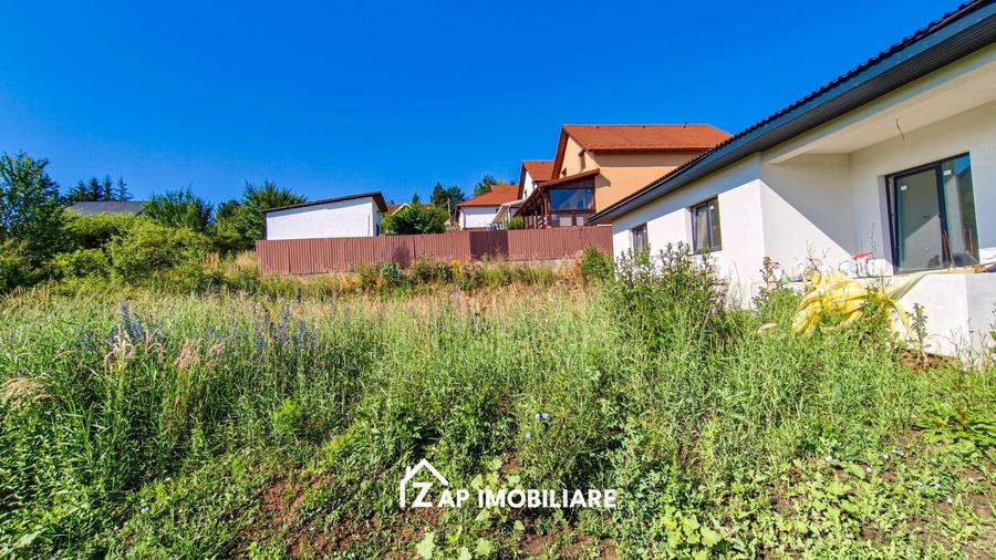 Casă individuală cu 4 camere cu Canalizare în Sâncraiu de Mureș