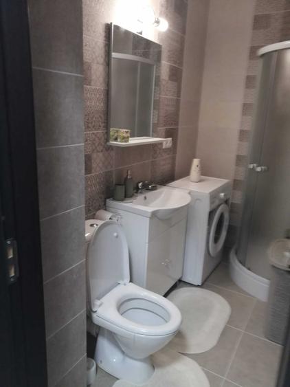 Apartament cu 2 camere decomandat în Bucium