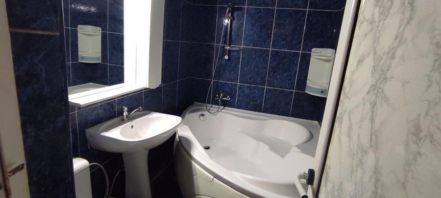 Apartament cu 3 camere decomandat în Alexandru cel Bun