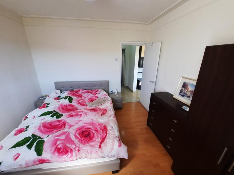 Apartament cu 3 camere, decomandat, etaj 5/10, zona Alexandru cel Bun - 2