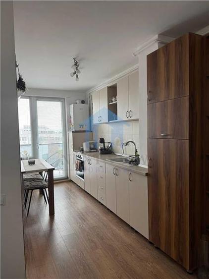 Apartament cu 2 camere decomandat, mobilat în Iris