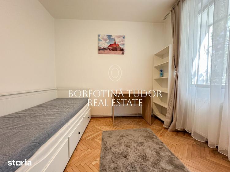 Apartament cu 3 camere decomandat în Central
