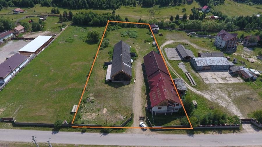 Teren Construcții intravilan de 7000 mp, în Ghelința
