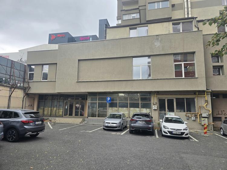 Spațiu comercial, de 2,000 mp, în Mărăști