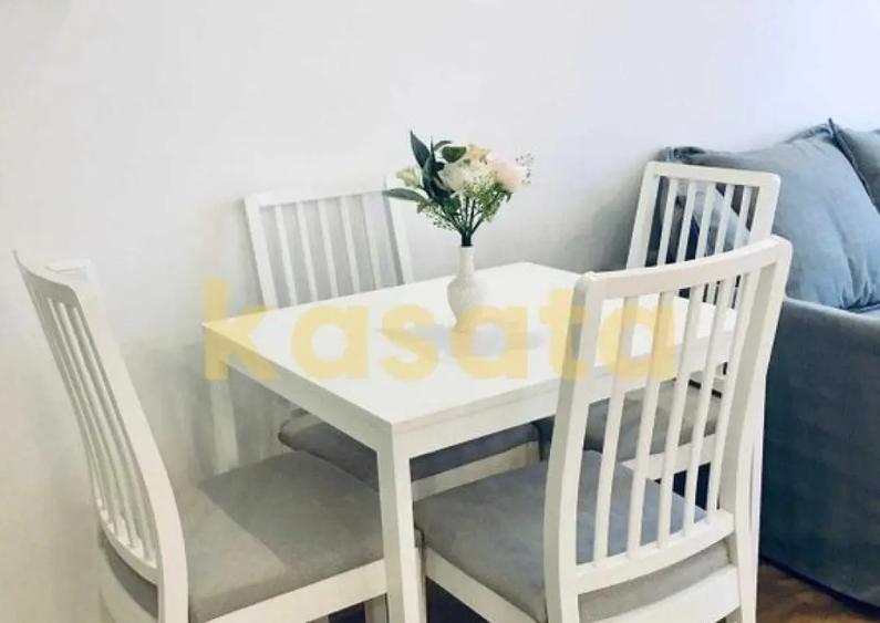 Apartament cu 2 camere decomandat în Ștefăneștii de Jos