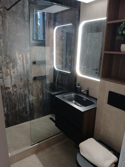 Apartament cu 2 camere semidecomandat în Exterior Vest