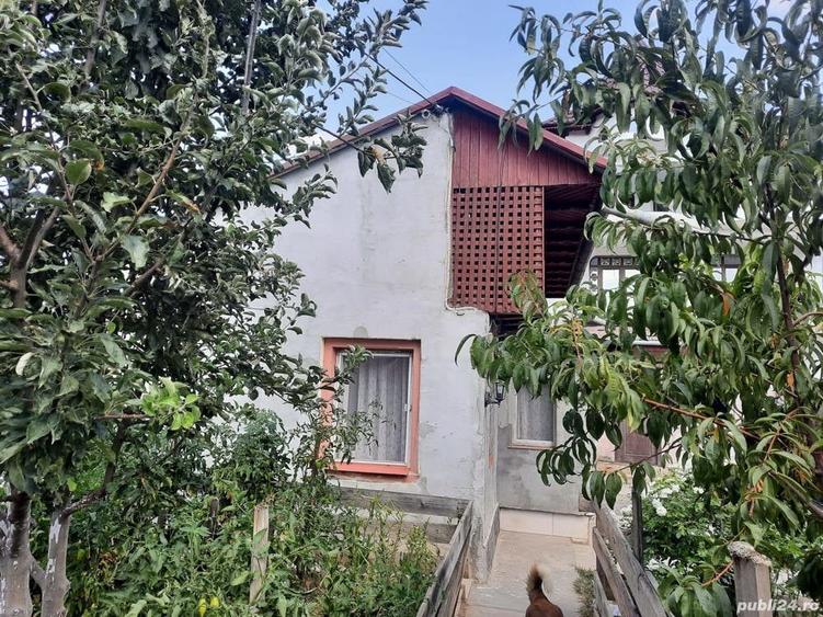 Casă cu 3 camere în Bolintin-Vale