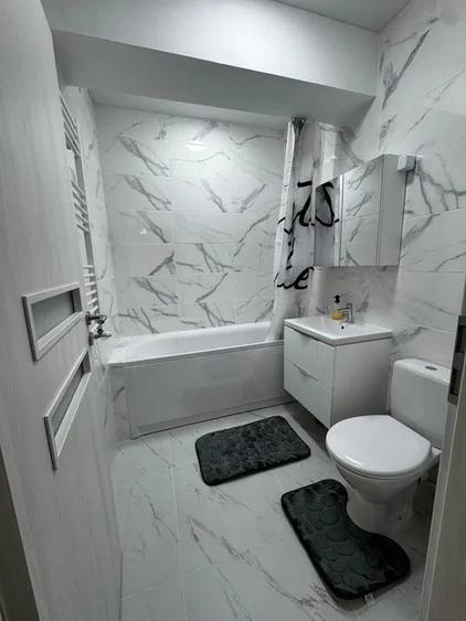 Apartament cu 2 camere decomandat, mobilat în Berceni