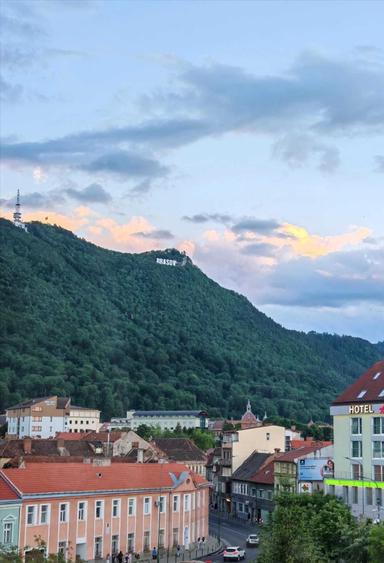 Apartament cu 3 camere decomandat în Ultracentral