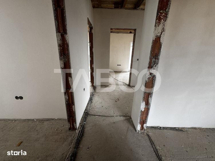 Casă cu 4 camere în Central
