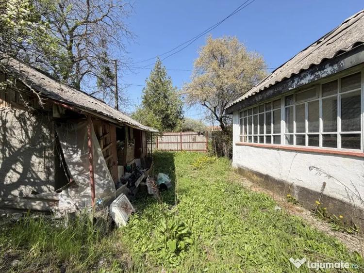 Teren de 1047 mp, în Lunca
