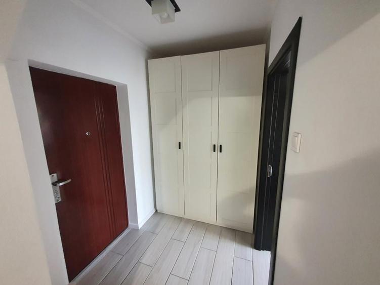Apartament cu 2 camere decomandat în Basarabia