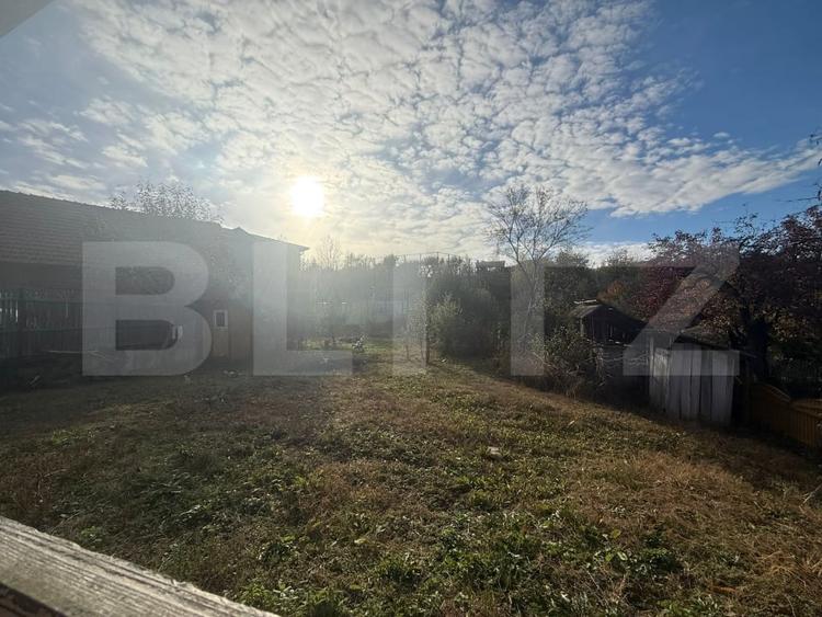 Casă individuală cu 4 camere cu Teren 1315 Mp în Malu cu Flori