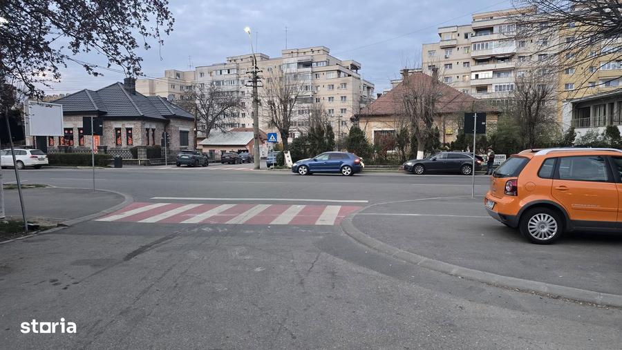 Spațiu comercial, de 20 mp, în Central