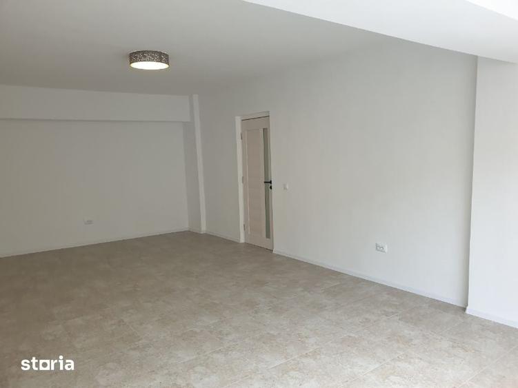 IASI - COPOU - DE INCHIRIAT - Spatiu comercial 54 mp - Renovat total ! - 2