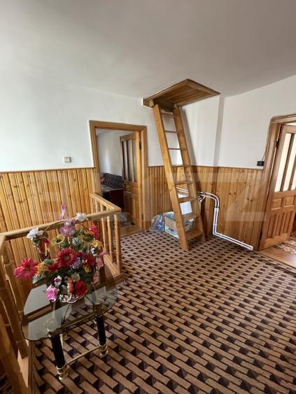 Casă Spațioasă cu Iaz Privat și 2.500 mp teren - în Fălticeni - 6