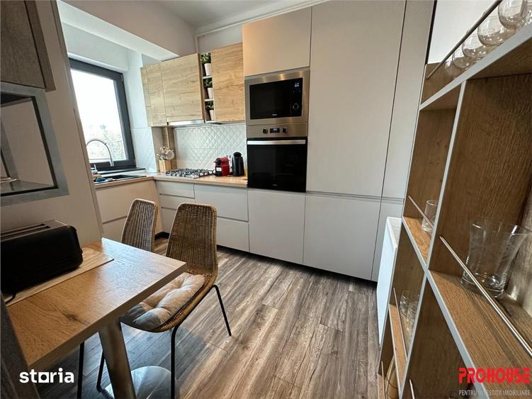 Apartament cu 3 camere decomandat în Ultracentral