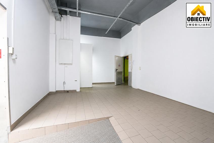 Spațiu comercial, de 366.25 mp, în Dărmănești