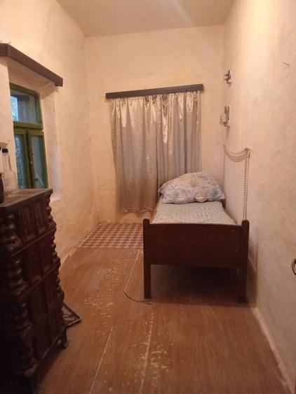 Casă cu 4 camere în Iermata