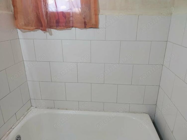 Apartament cu 2 camere nedecomandat în Central