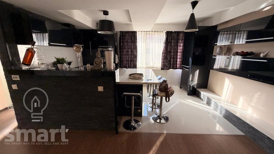 Apartament cu 2 camere semidecomandat în Florești