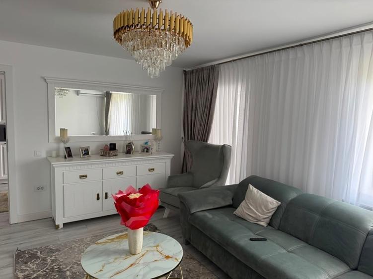 Apartament cu 2 camere, mobilat în Steaua
