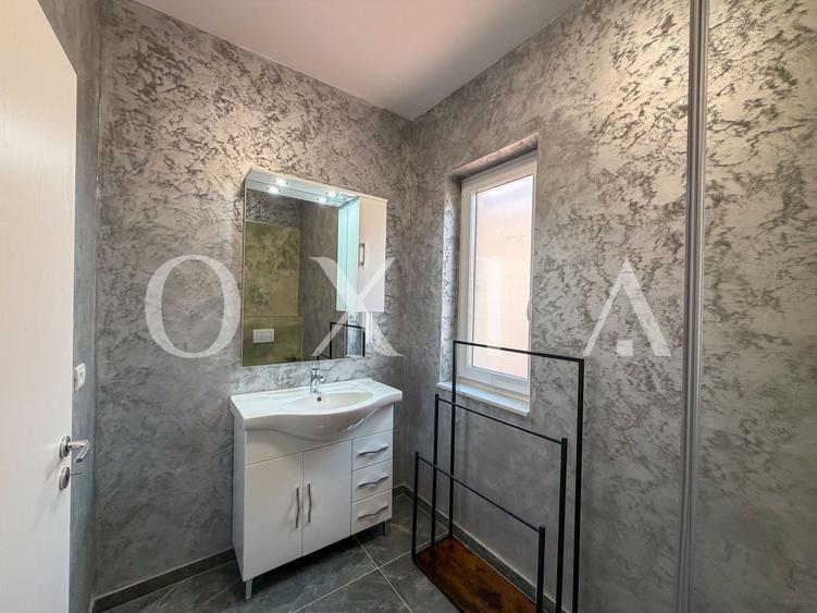 Duplex cu 5 camere cu Canalizare în Giarmata-Vii