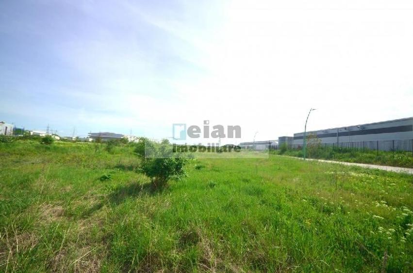 Teren Construcții intravilan de 17400 mp, în Manolache