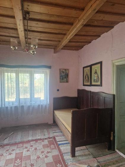 Casă cu 4 camere în Țeghea