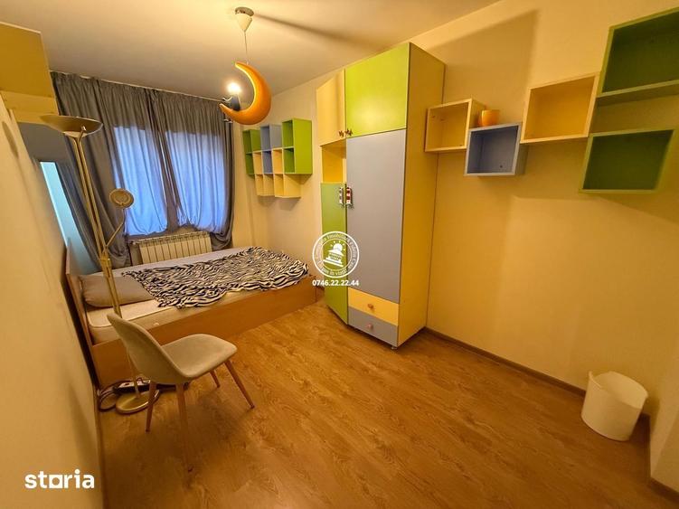 Apartament cu 4 camere decomandat, mobilat în Nicolina