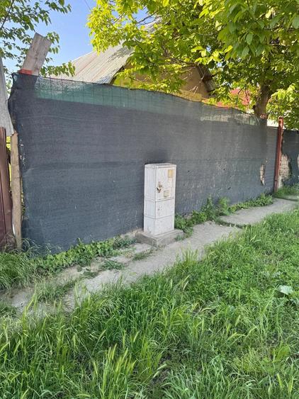 Teren de 1300 mp, în Piteasca