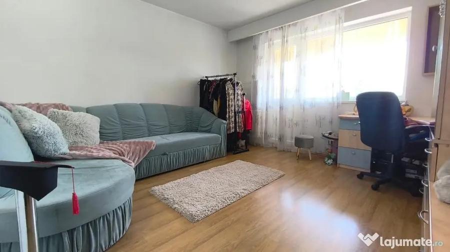 Apartament cu 2 camere decomandat în Bălcescu