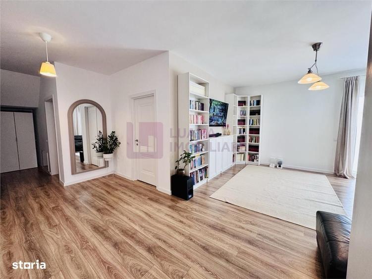 Casa de vanzare in Bavaria | teren 253 mp | terasa panoramica 57 mp | - 1
