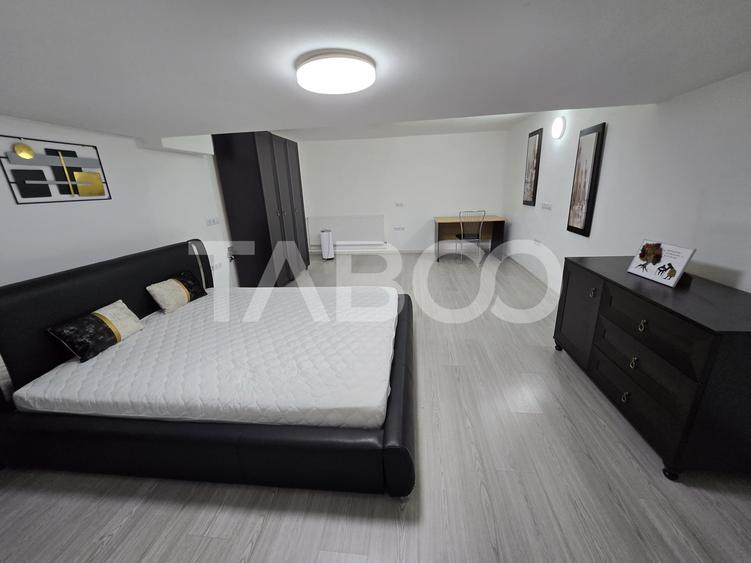 Apartament 3 camere de inchiriat 75 mp 2 dormitoare zona Central Sibiu - 1