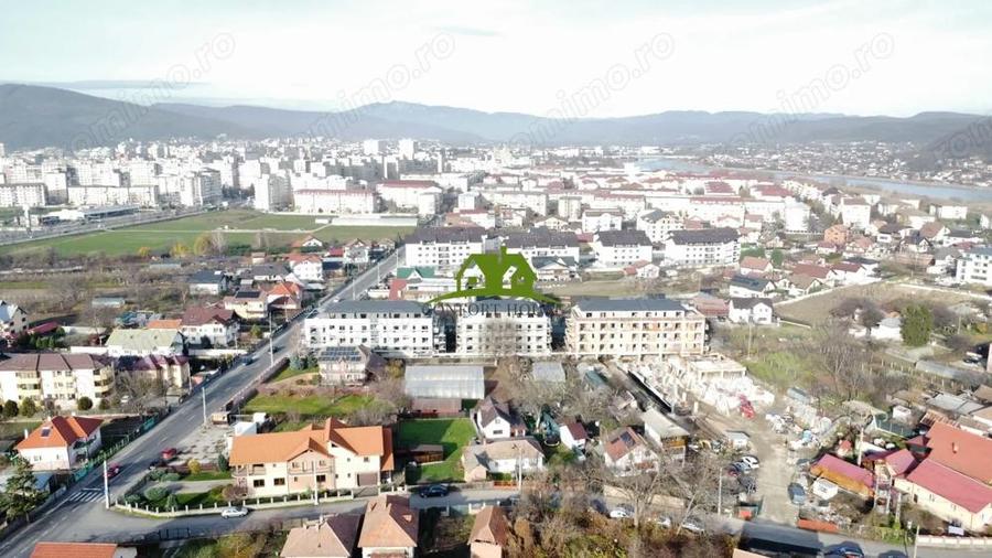 Garsoniera la parter inalt in BL.Nou str.Ostroveni - 19