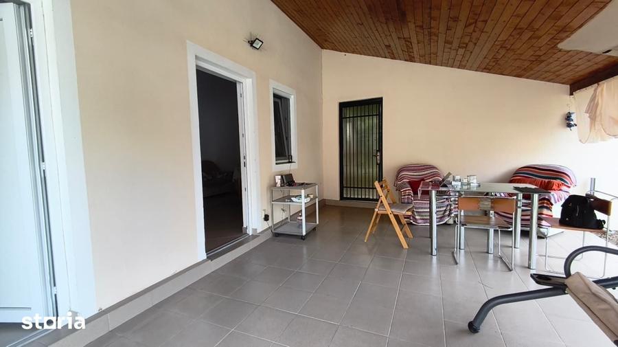Casă cu 3 camere cu Teren 543 Mp în Ilia
