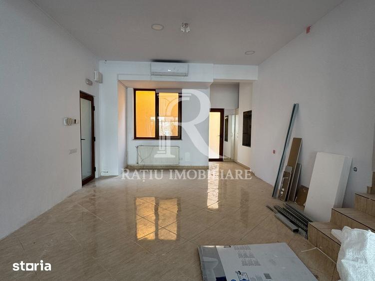 Spațiu comercial, de 150 mp, în Iosia