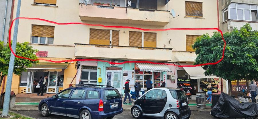 Apartament cu 4 camere semidecomandat în Iosefin