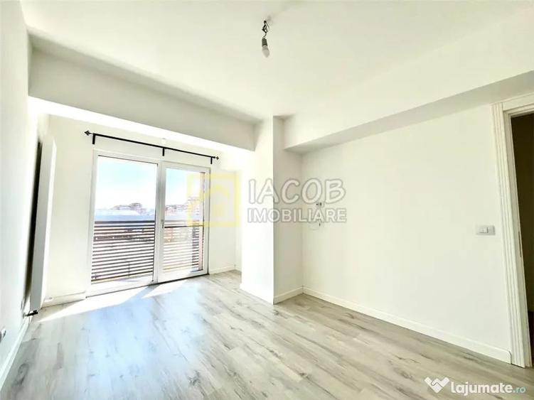 Apartament 3 camere semidecomandate Arena Residence Bacau - 1