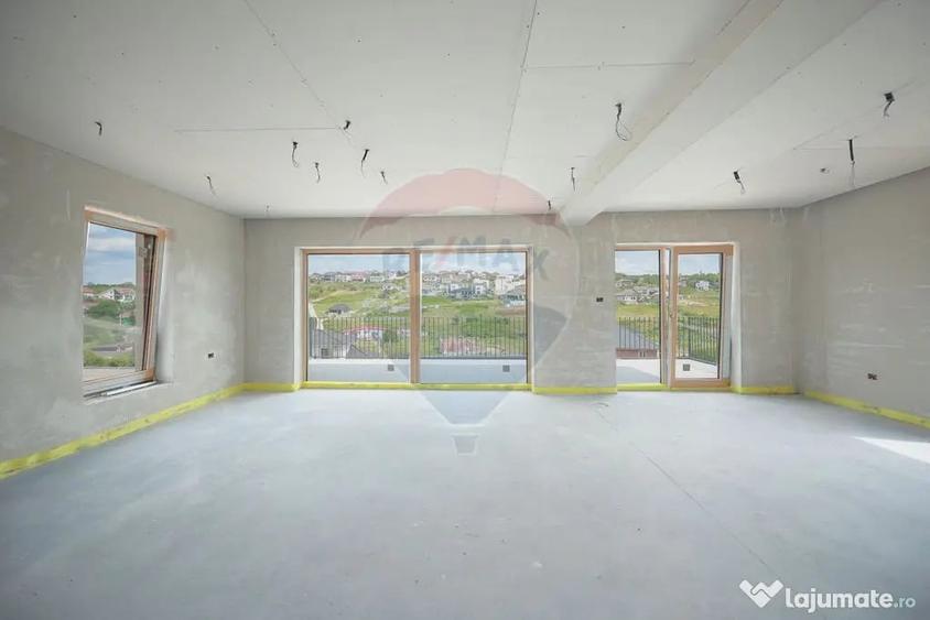 Casă cu 5 camere cu Teren 435 Mp în Săldăbagiu de Munte