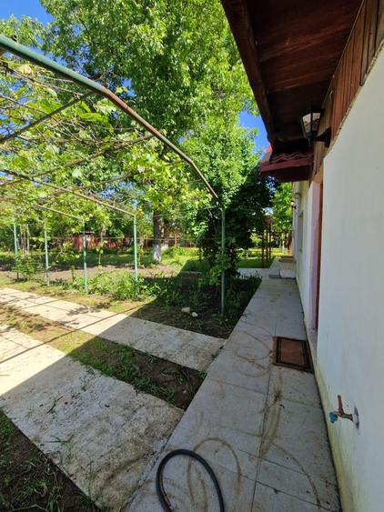 Casă cu 6 camere cu Canalizare în Breaza
