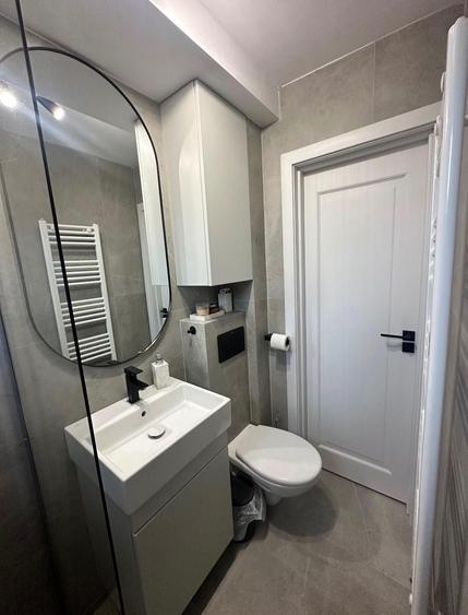 Apartament cu 2 camere decomandat în Cetate