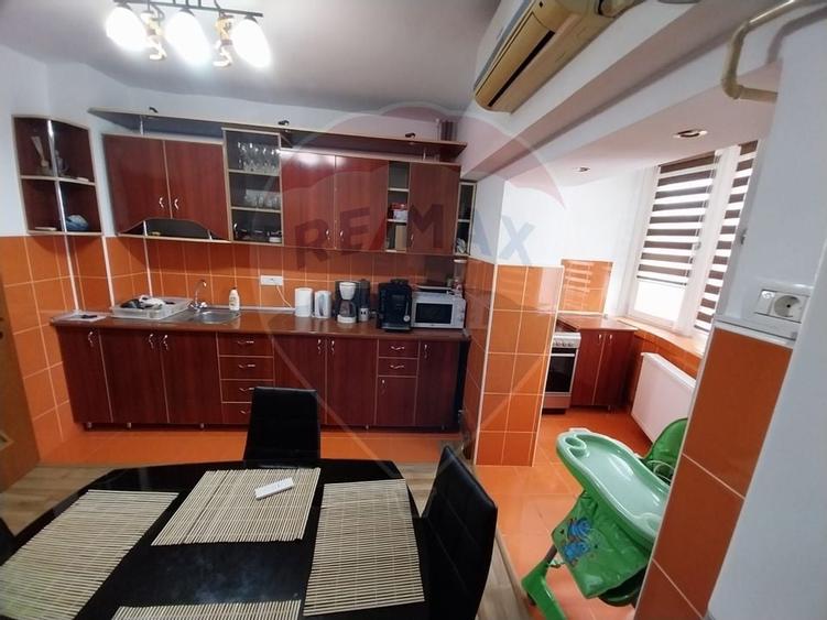 Apartament cu 3 camere  Promenada- Calea Severinului-Toporasi - 8