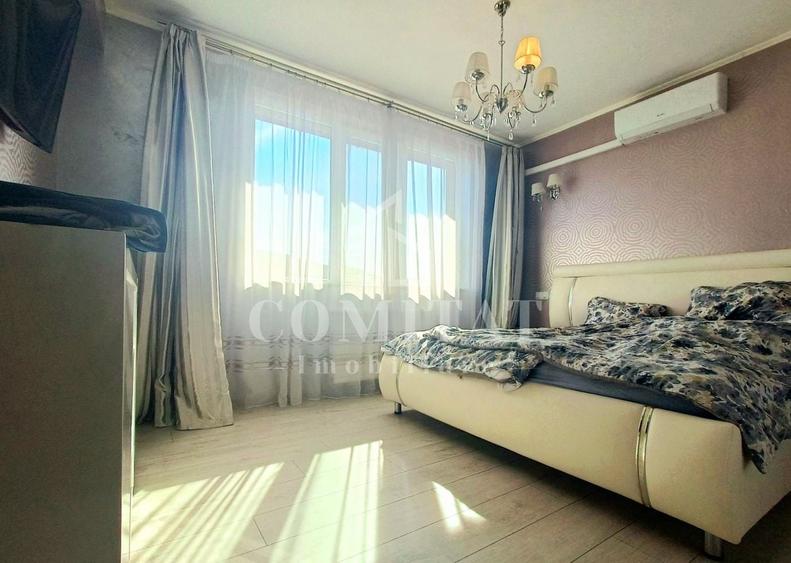 Apartament cu 3 camere semidecomandat, mobilat în Florești
